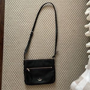 Kate Spade Purse- GREAT condition
